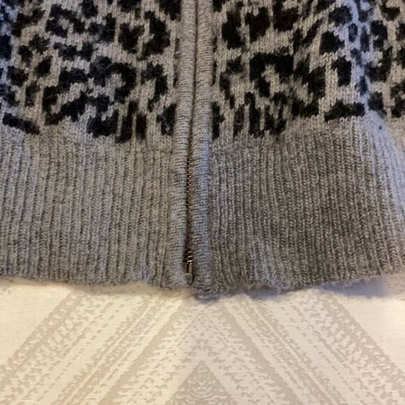 Crewcuts Girls Leopard Grey & Black Zipper Sweater - Picture 2 of 6